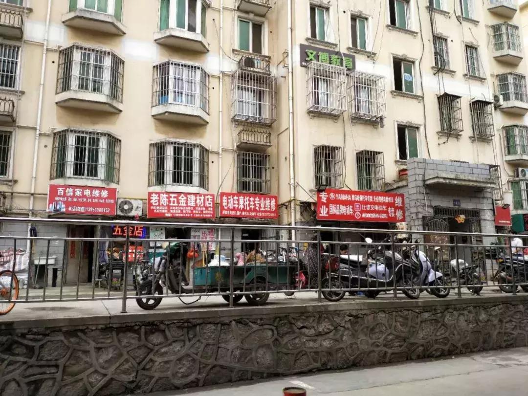 南方花园b组团房价走势,江宁岔路口南方花园房价