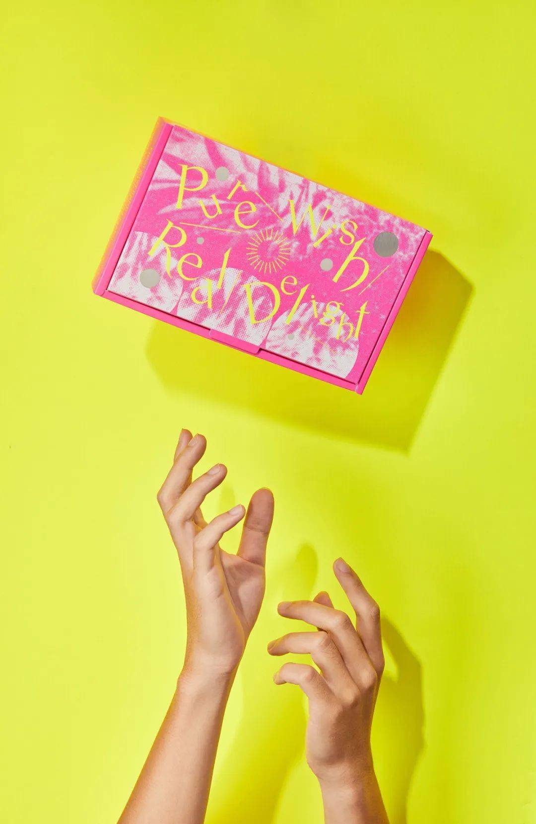 食品行业三巨头,三只松鼠坚果50克独立包装