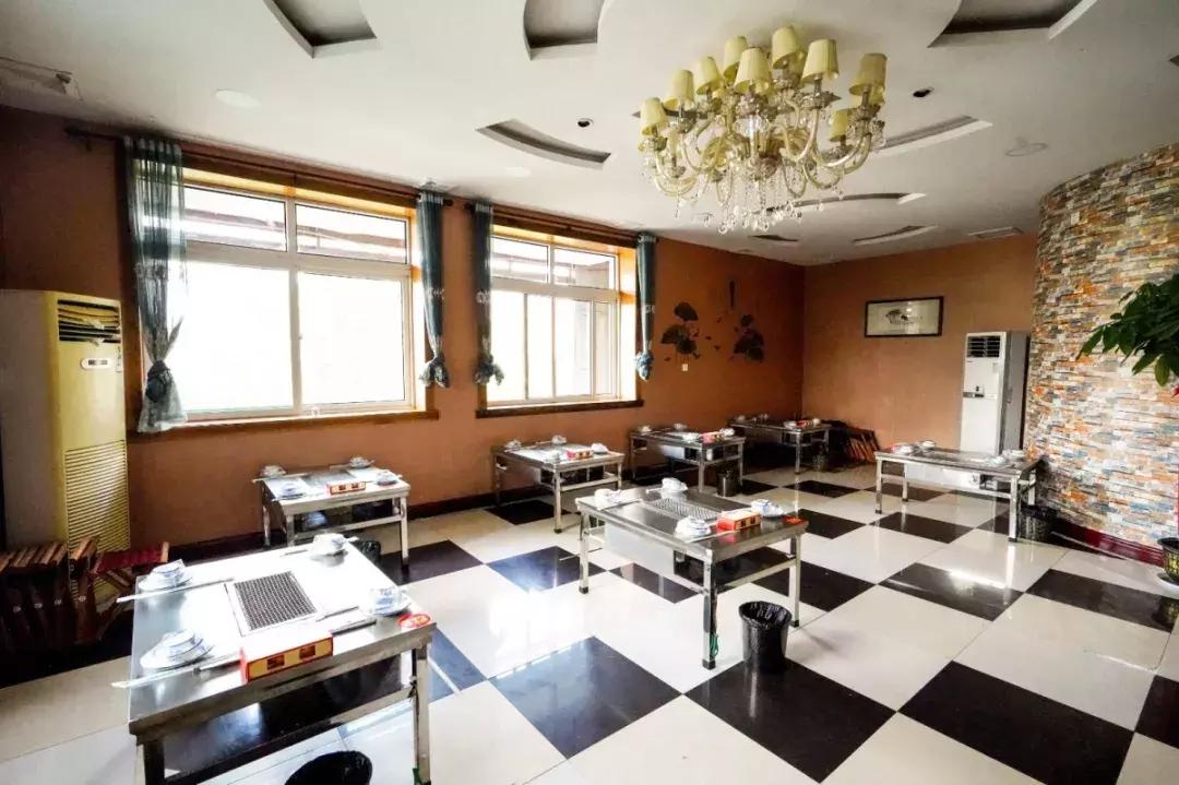 济南比较正宗的烤全羊,吃遍济南烤全羊