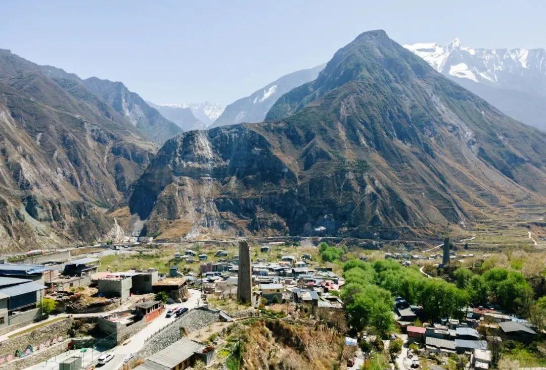 阿坝旅游网官网九寨沟,阿坝夏天二日游推荐