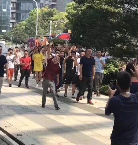 昨天,马云流泪了!退位真实原因曝光……