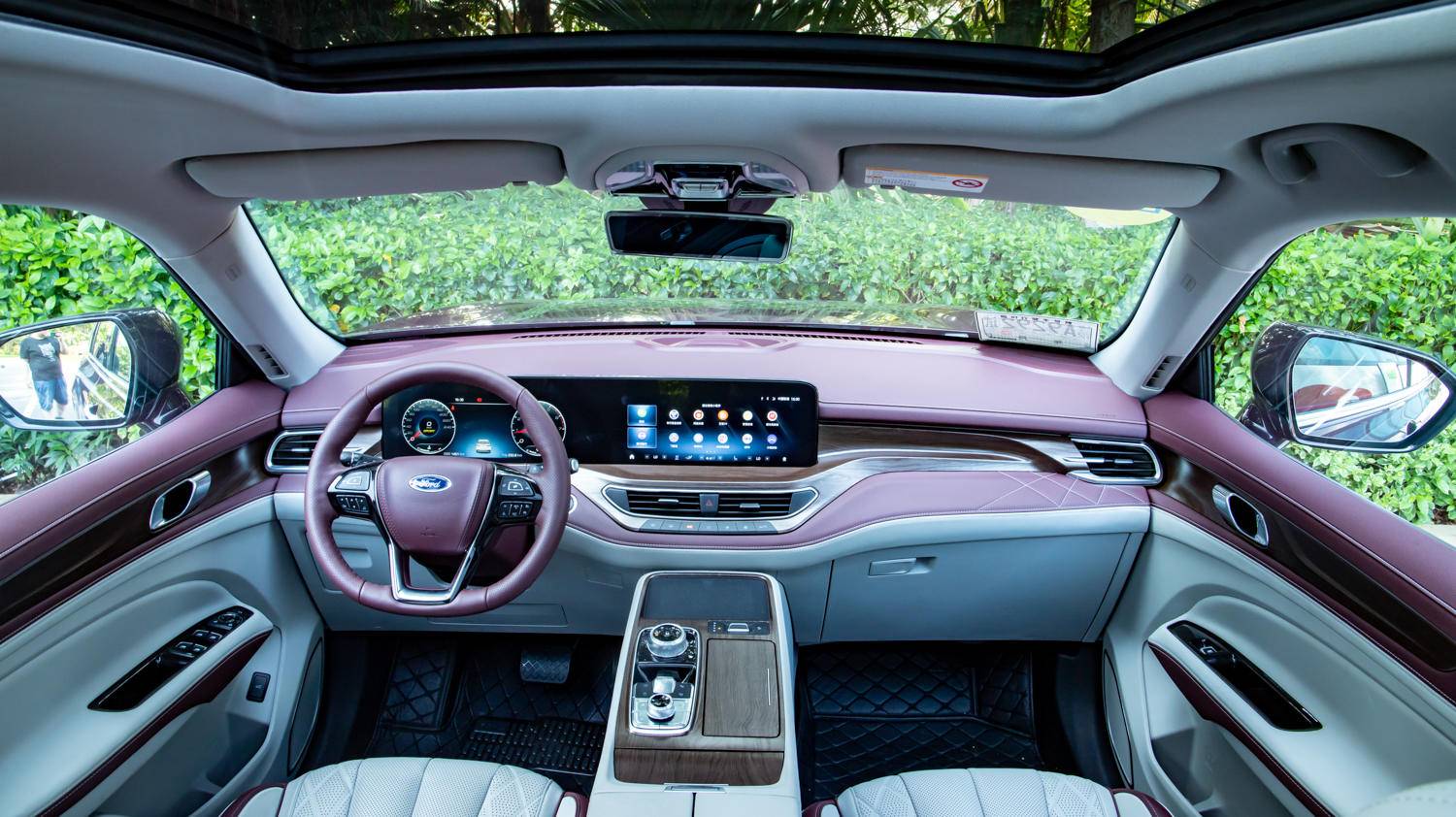 福特领裕5座精灵版16.98万,福特领裕售价18万