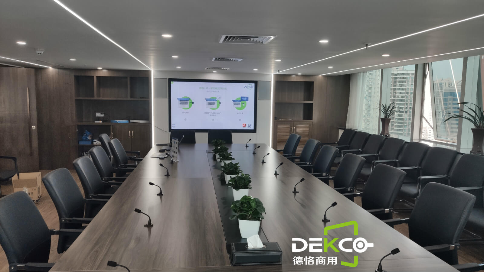 macbookair和电视无线投屏,苹果笔记本怎么无线投屏到投影仪