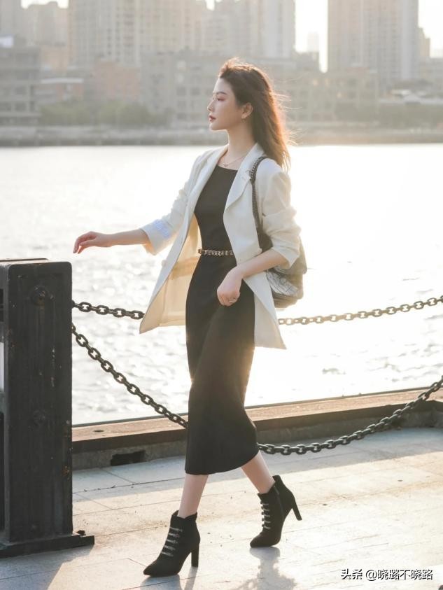 短裙子如何穿短靴比较好看,为什么穿靴子显腿短