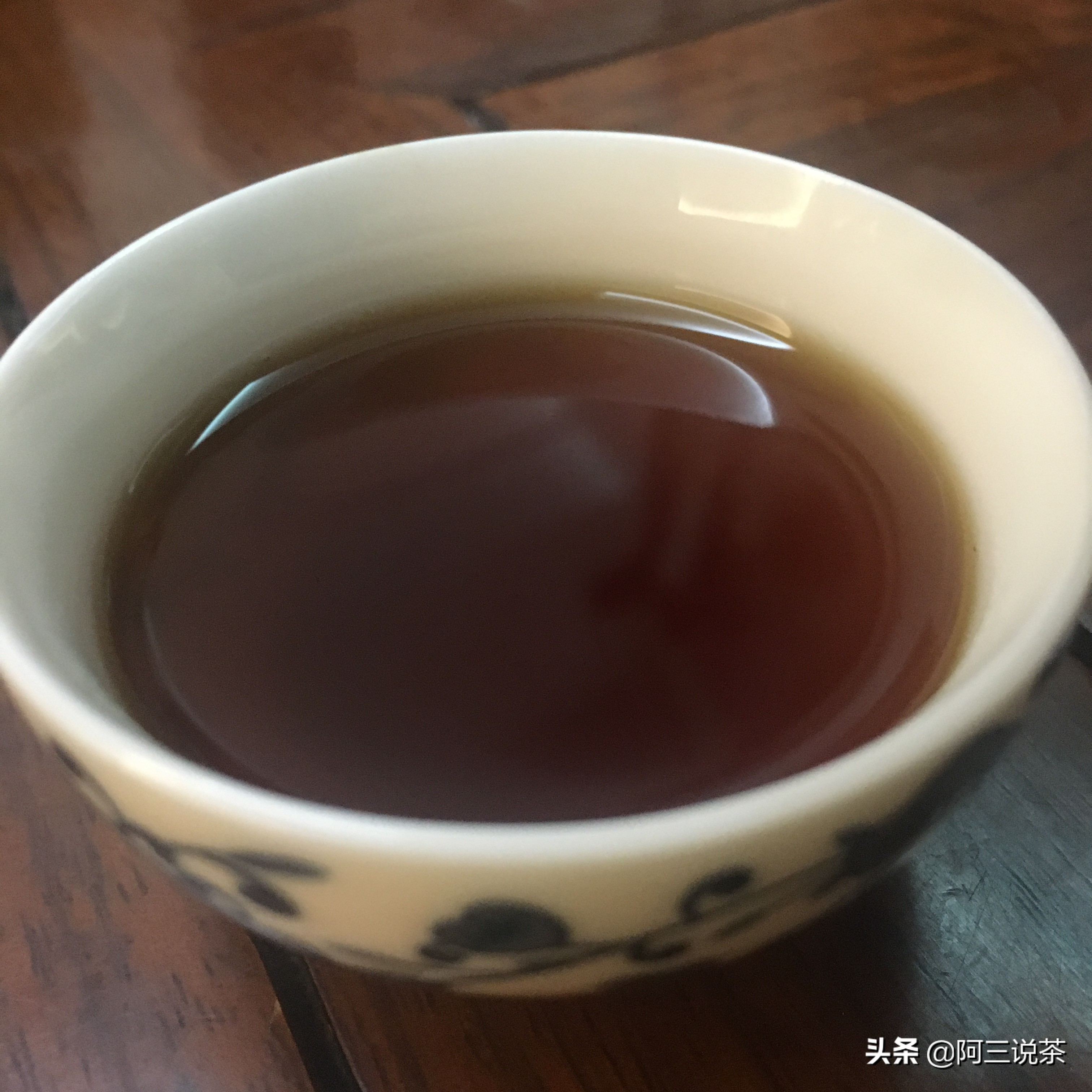 普洱茶老茶是什么样子,普洱茶的老茶是什么样的