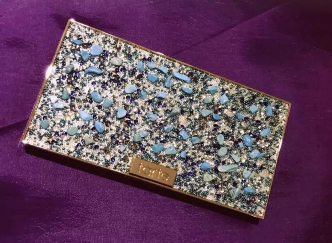 四色仙气紫色眼影盘,novo液体眼影试色好闪亮仙气十足