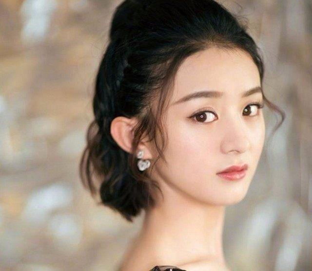 如何选择适合自己脸型的耳环,不同脸型这样选耳环超显脸小