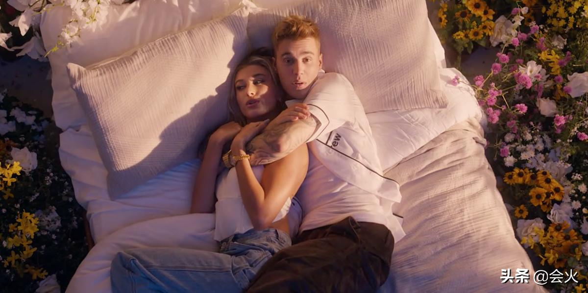 贾斯汀比伯现在靠什么赚钱,baby贾斯汀比伯为什么翻红