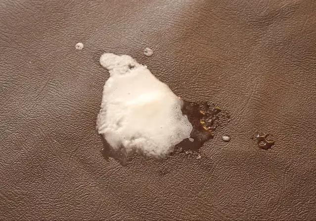 如何使用小苏打清洁,小苏打可以清洗汽车内饰