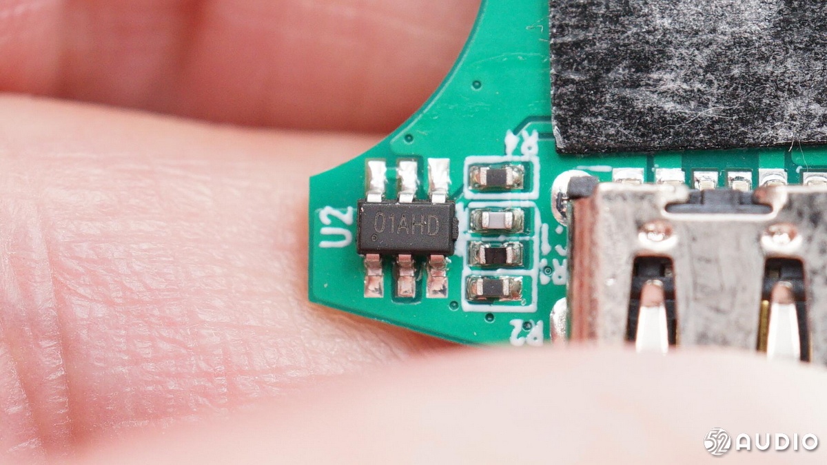 摩托罗拉motoedges拆机视频,摩托罗拉motogx拆解视频