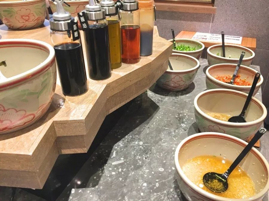 江小渔鲜鱼火锅湖南店,江小渔豆浆鱼火锅探店