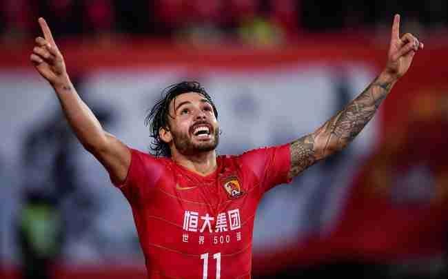 归化国足可否与日韩一战,国足归化日韩球员是否可行