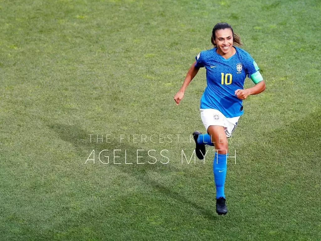 玛塔不是穿裙子的贝利玛塔就是玛塔|MARTA最强之人