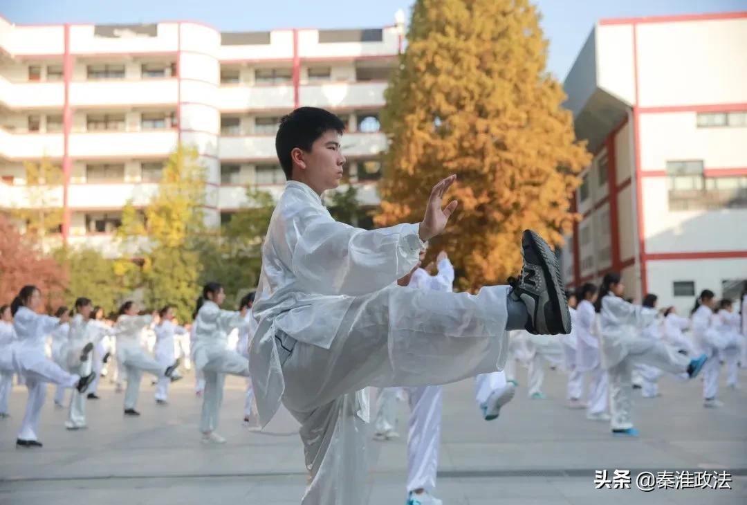 南京第二十七中和秦淮高中哪个好,南京市秦淮高中