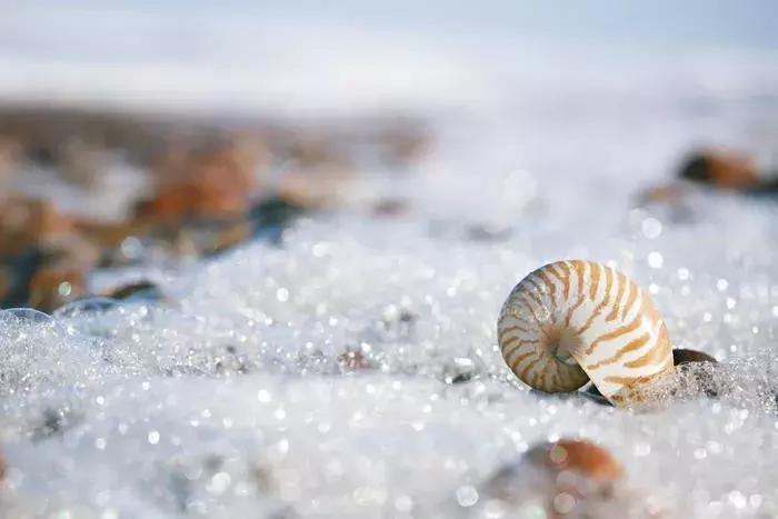 咽喉肿痛输液用什么药,咽喉肿痛打针还是吃药