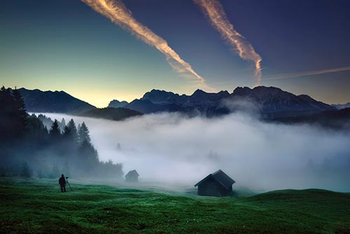 王维描写山水风光的诗词,描写山水的绝美古诗词名句