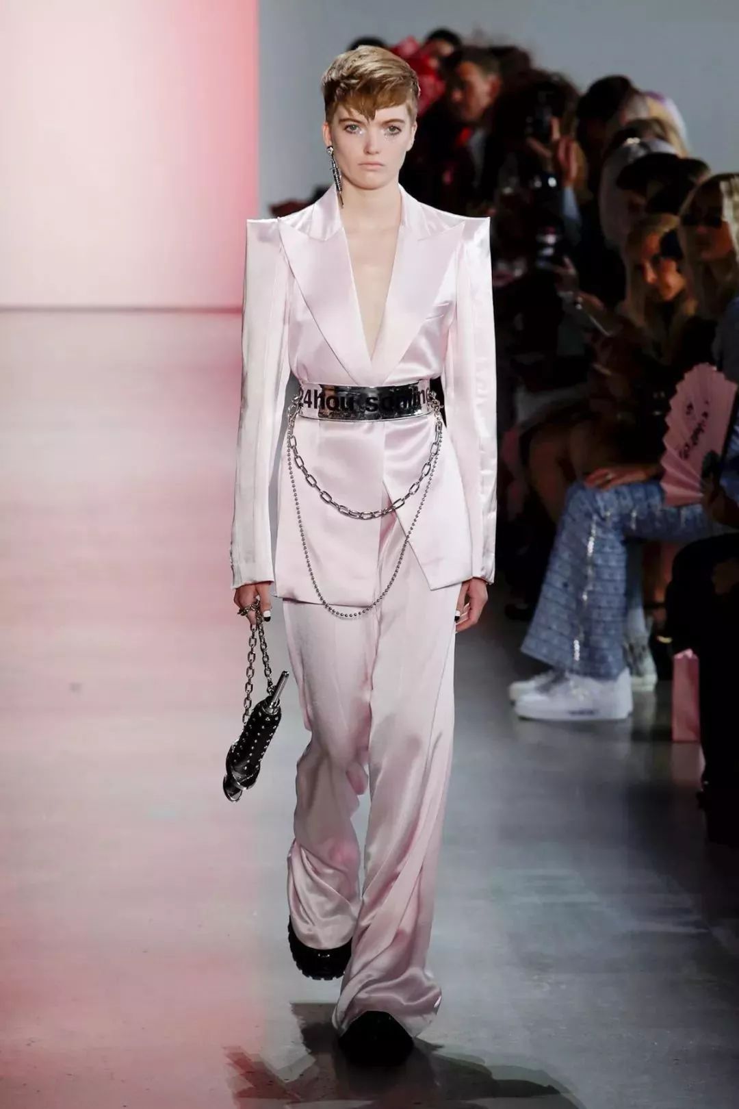 火出圈的中国风,火出圈的国风