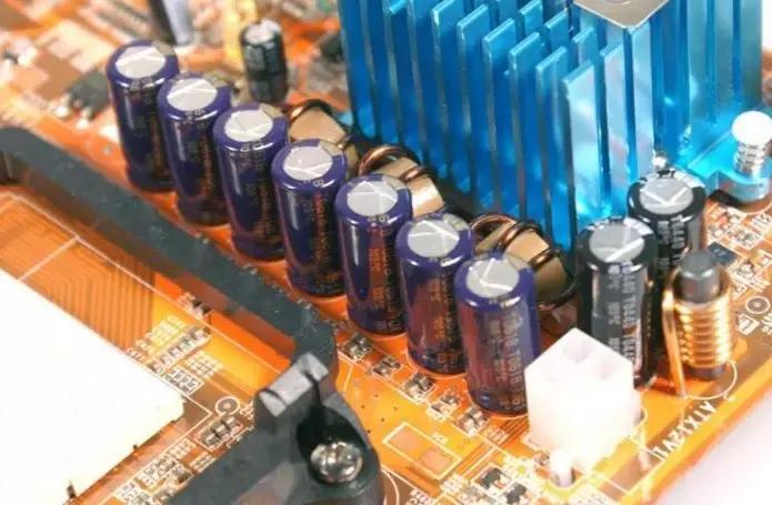 有血、有泪、有shi，追忆主板电容的血泪故事