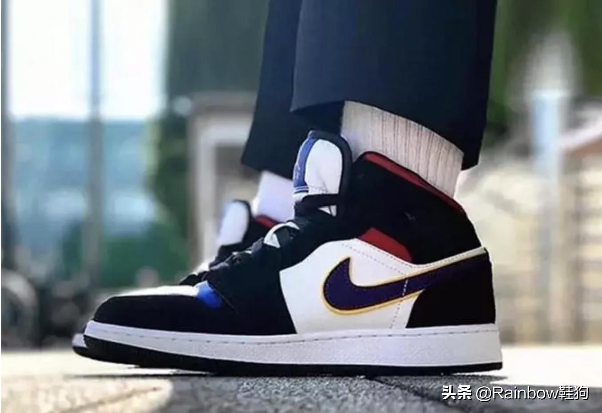 耐克aj1低帮好搭还是高帮的好搭,aj1中高帮哪个配色最便宜