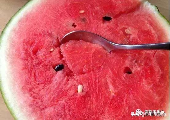 弥勒千亩西瓜熟了！黄心瓜、红心瓜、小香瓜…你喜欢哪种？