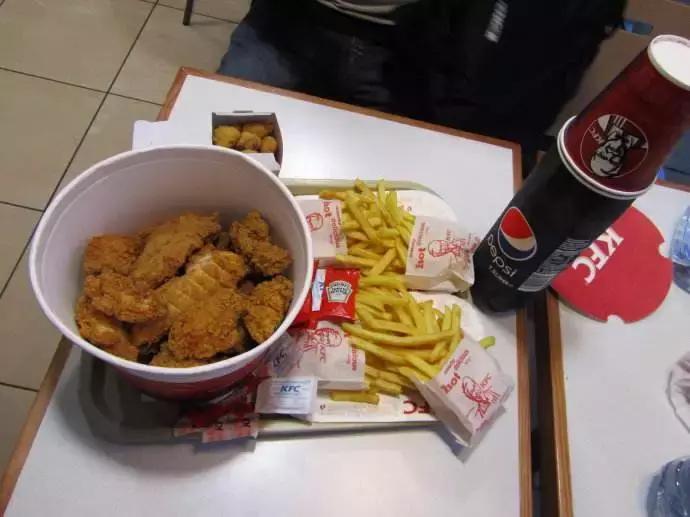 肯德基全家桶靠谱么,肯德基全家桶的真实意义