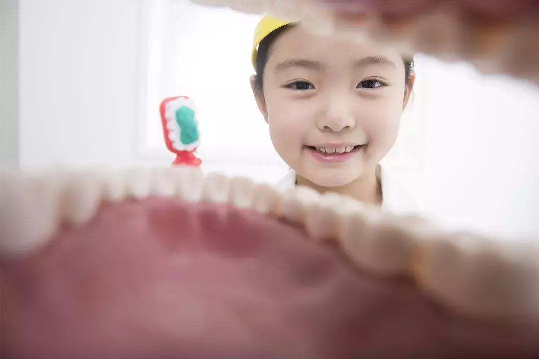宝宝长牙应该注意什么,宝宝长牙期间有哪些症状怎么缓解