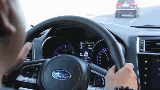 宝骏560跑高速120发飘吗,高速120车身发飘和定位有关系吗