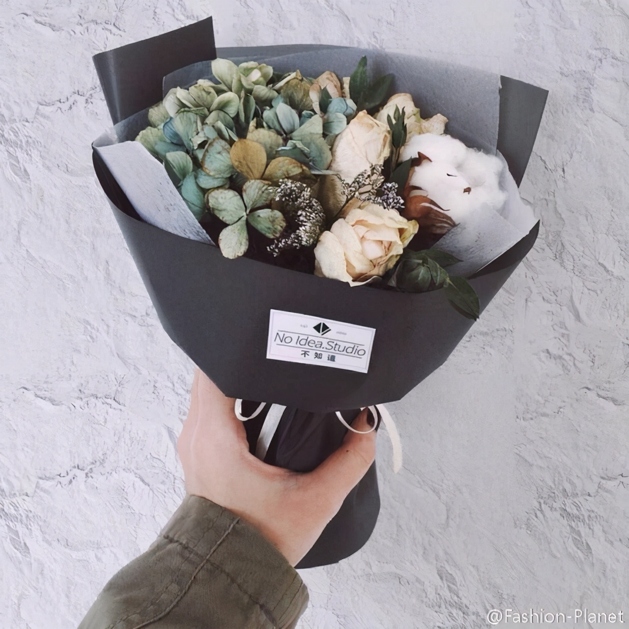 喜欢花的女人怎么样,喜欢花的女人是不是很花心