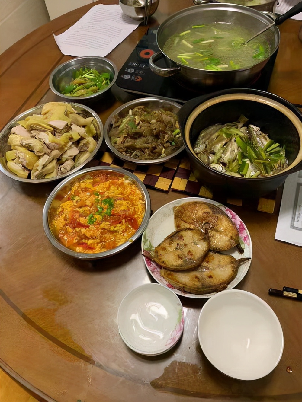 广东吃饭为什么用不锈钢碗,广东人吃饭点菜的秘密