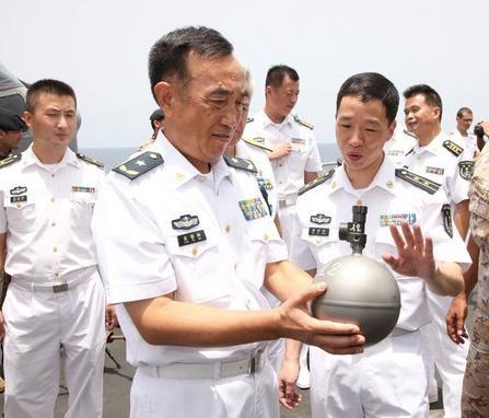 “海军中将”袁誉柏:南部战区司令员,享受什么“待遇”?