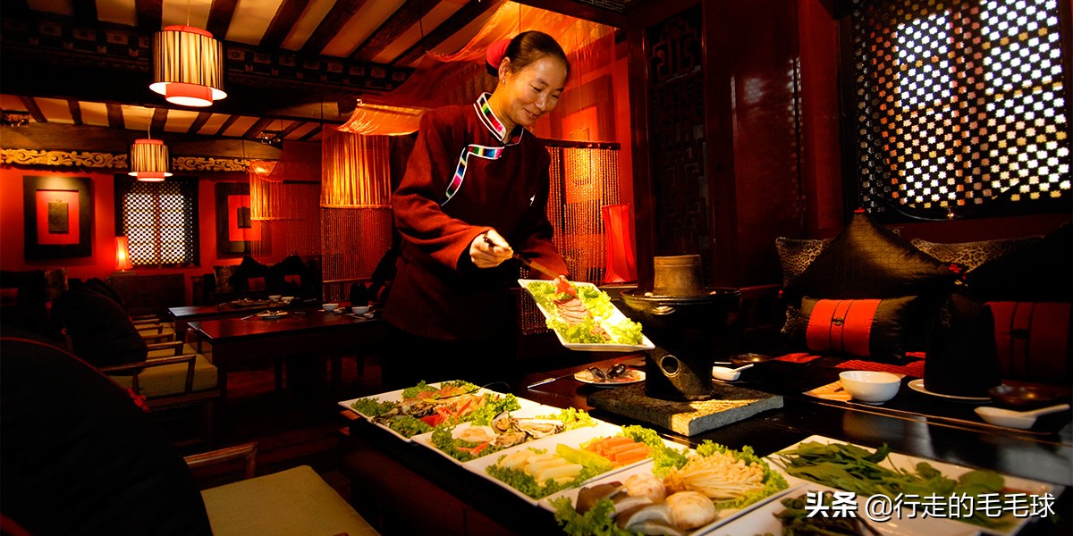 香格里拉最贵的藏式房子,香格里拉的藏式民居