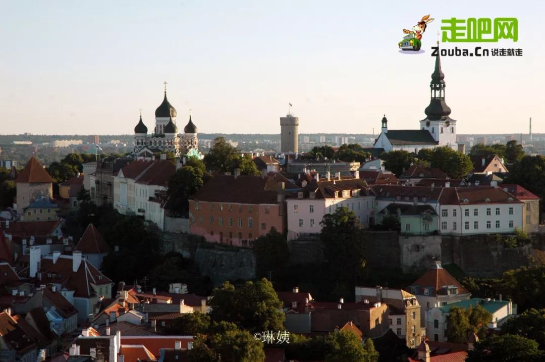 女教师3年游20国,六十岁的女人一个人穷游中国