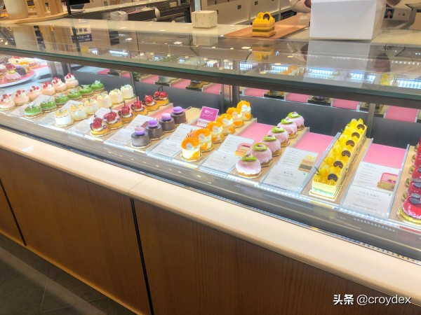 日本只有2家专卖店！让人感受到春意满满的HIBIKA蛋糕太漂亮了