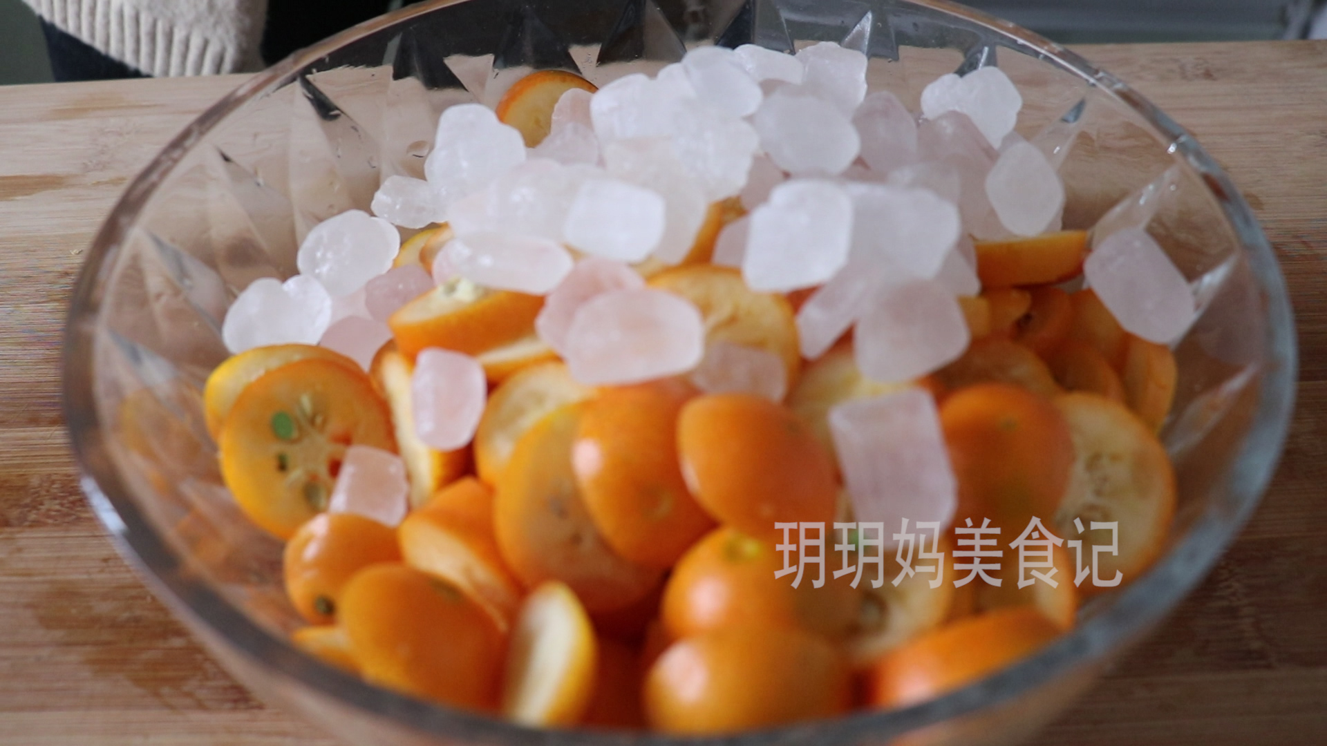 自熬金桔冰糖止咳膏,怎么煮金桔膏治咳嗽