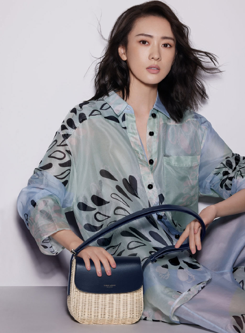 阿玛尼服饰档次高还是手表档次高,阿玛尼是什么档次手表