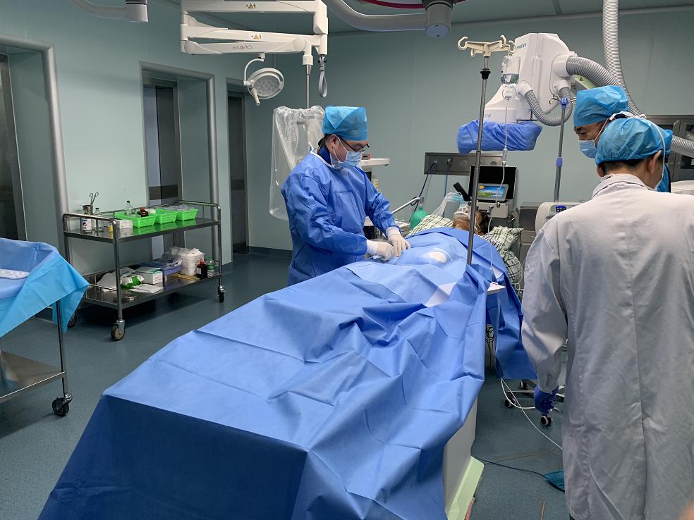 微创介入治疗肿瘤最新方案,肺肿瘤做微创介入视频