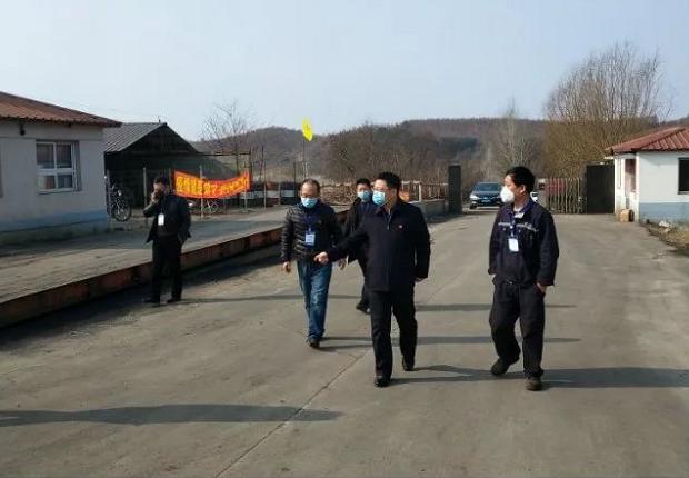 疫无反顾依旧坚守,义无反顾巾帼担当