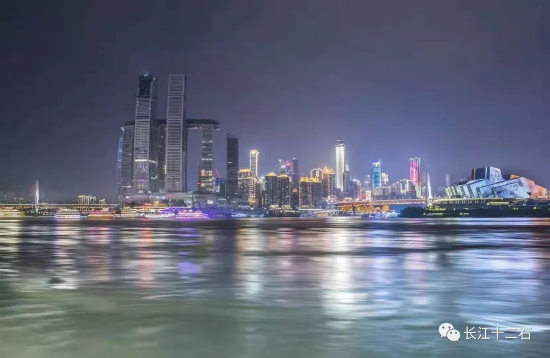 灯火阑珊——朝天门