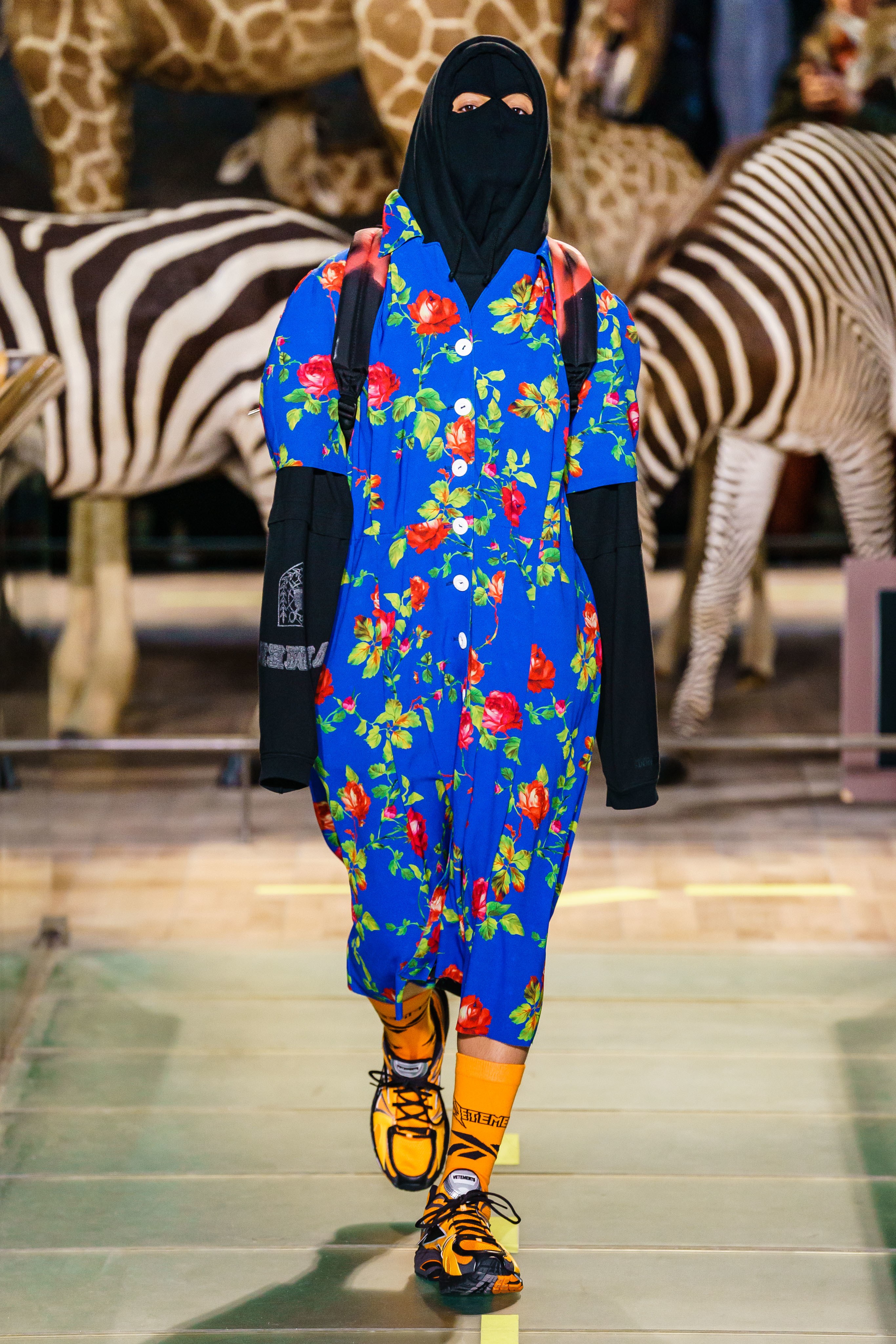 vetements2023秋冬新款,vetements2022秋冬高级成衣发布