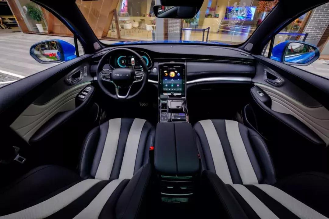 车载微信是便利还是隐患了解一下,腾讯推出车载微信