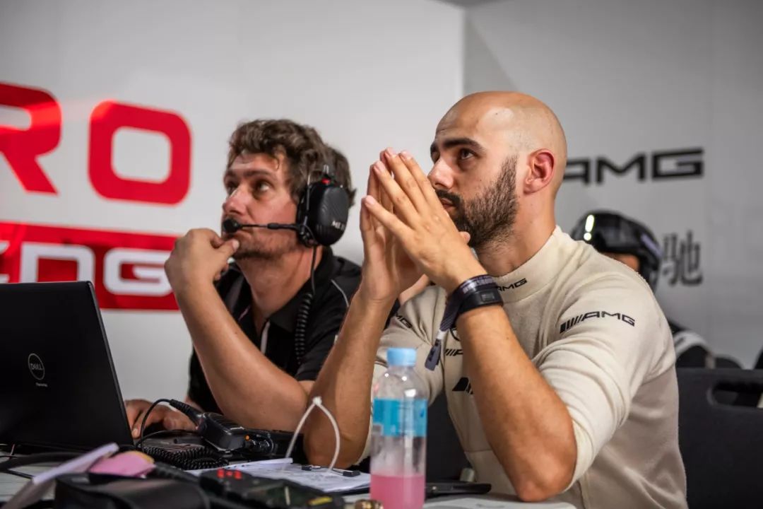 钢铁赛道雨中热战·ChinaGT上演秦皇岛首轮超跑对决