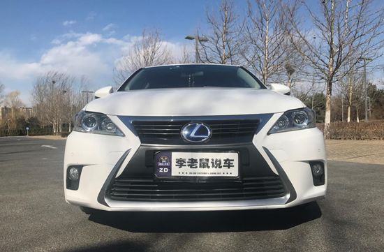 17万买辆小姐姐最爱混动雷车，省心省油实用性为何令人大跌眼镜？