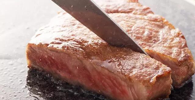 世界顶级牛肉是什么牛,世界最顶级的牛肉视频