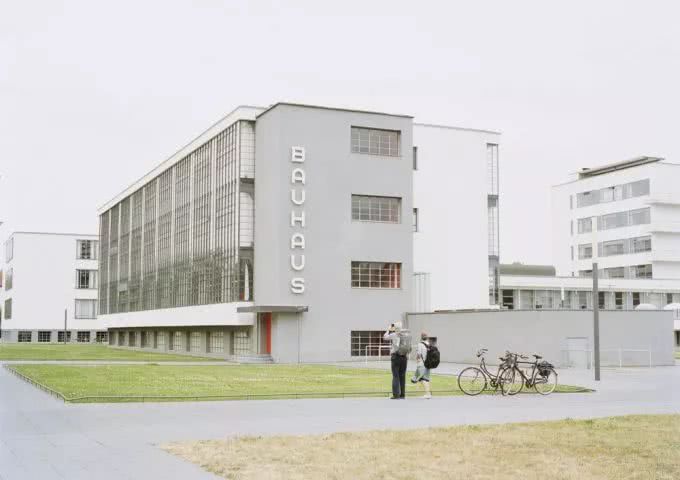 窦靖童自拍中被众人“求链接”的健身衣，到底是什么牌子的？