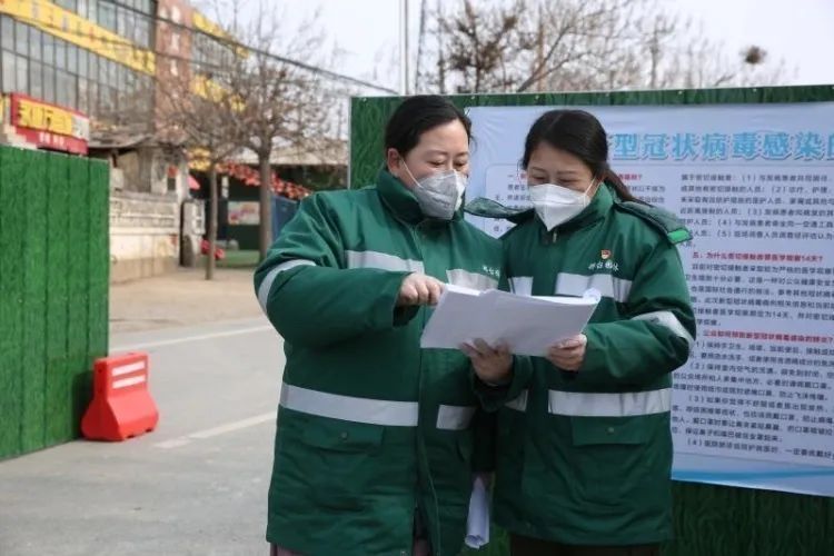 感动疫情英雄人物事件视频,疫情期间十个感动人物事迹