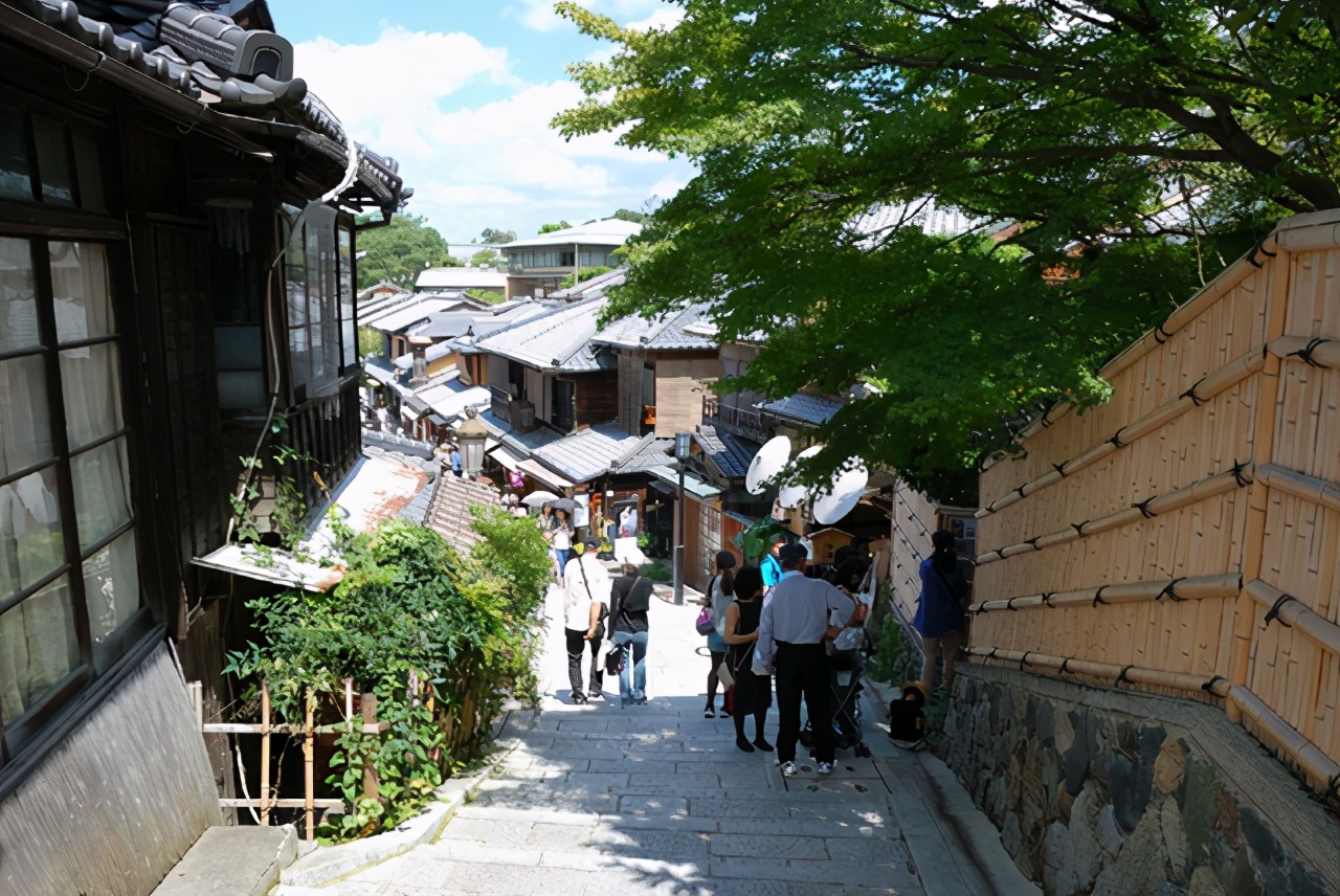 日本跟团游要什么条件,日本旅游导游套路