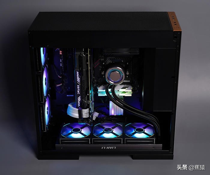 几何未来机箱m2,几何未来机箱4090