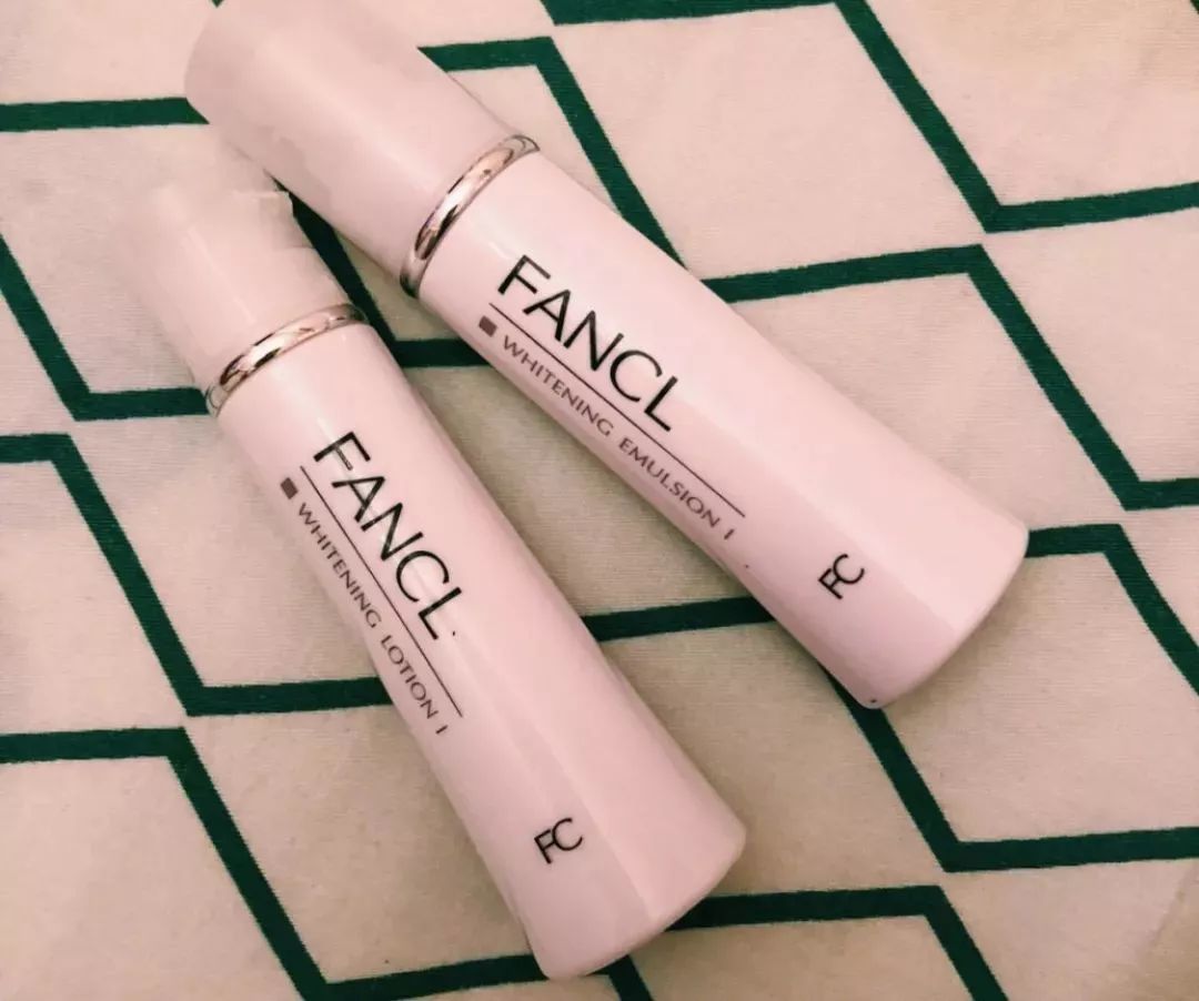 适合春夏用的补水水乳套装,水乳推荐秋冬全部