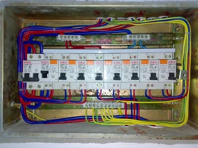 家装电路设计施工知识,装修电路施工图纸详解