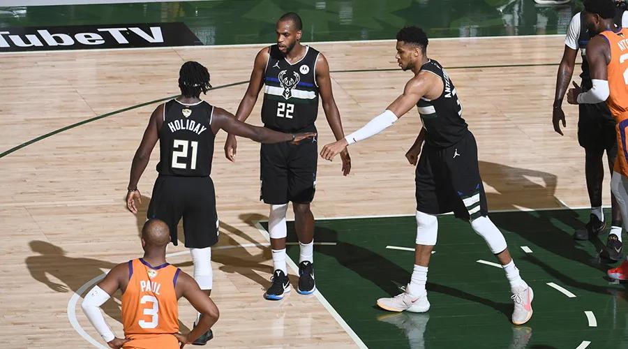 杨毅谈勇士g6,杨毅评价06总决赛